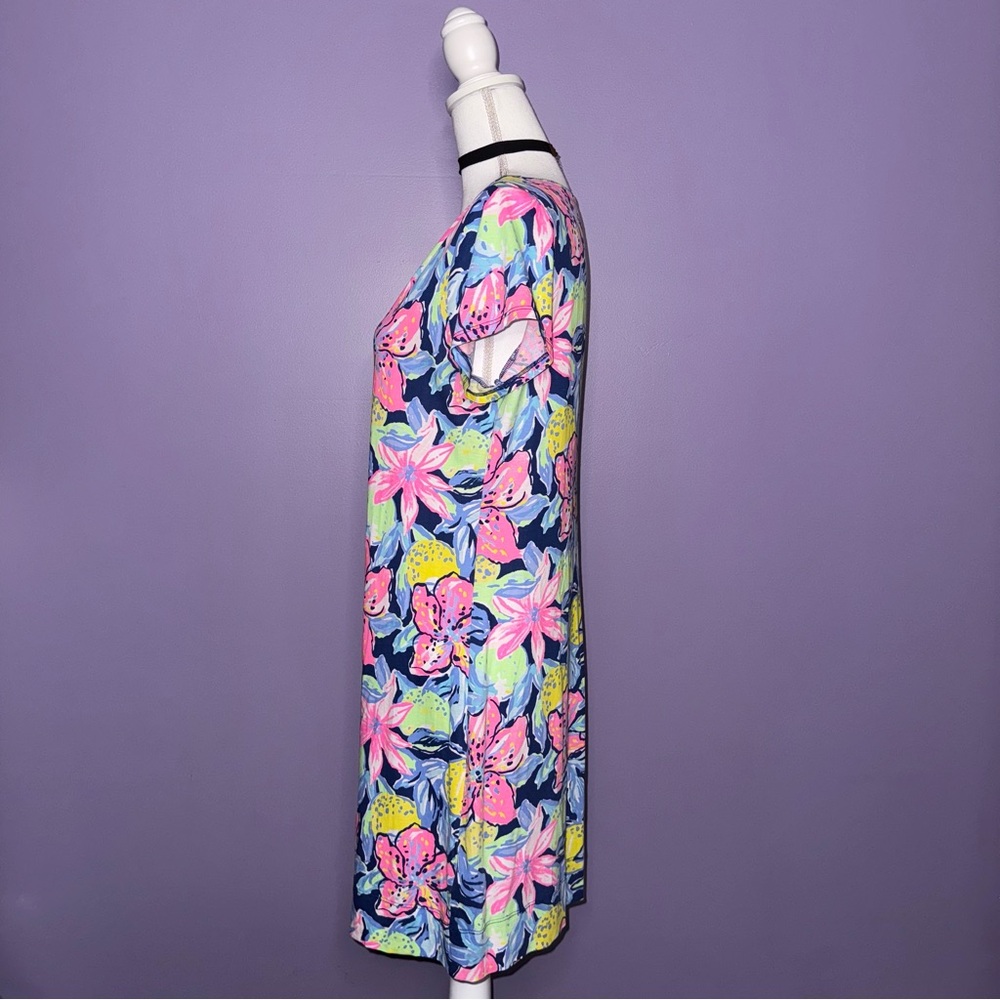 SOLD Lilly Pulitzer Short Sleeve Marlowe Dress - Picture 6 of 14